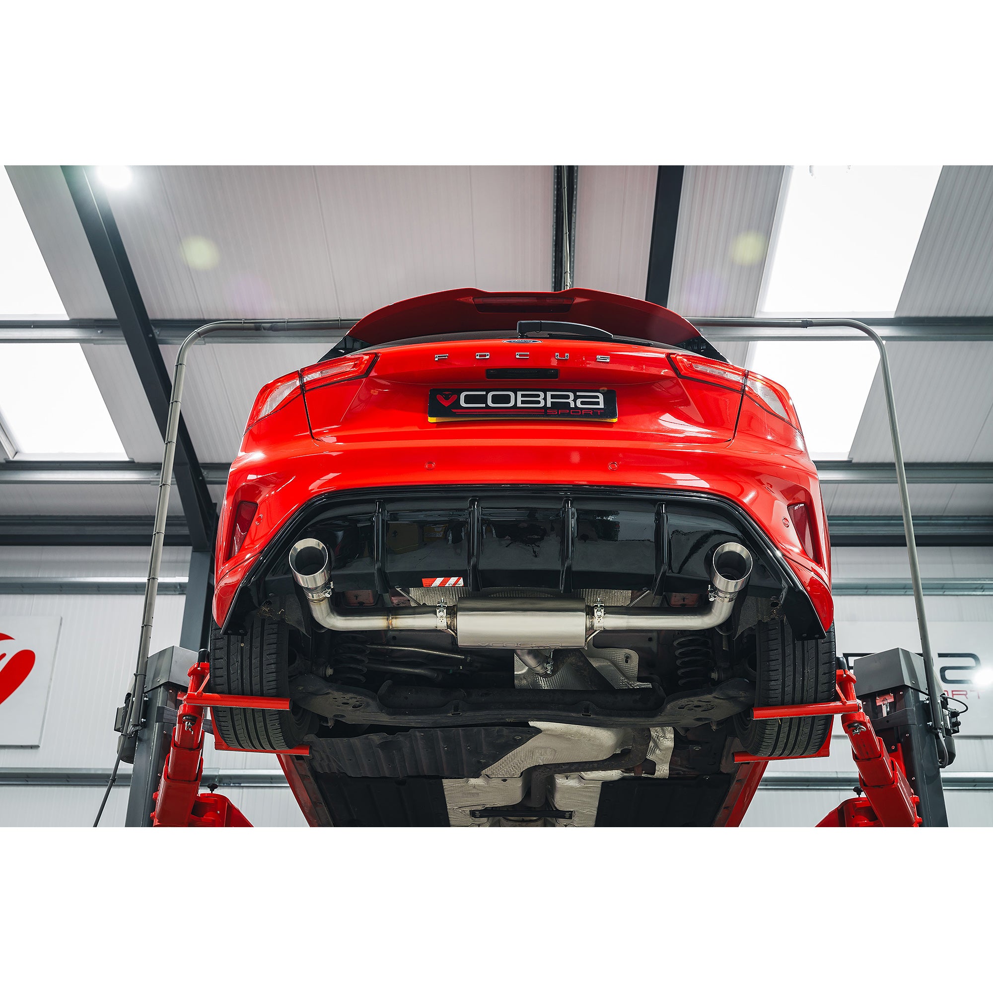 Ford Focus ST-Line 1.0L 125PS (Mk4) Dual Exit 'ST Style' Rear
